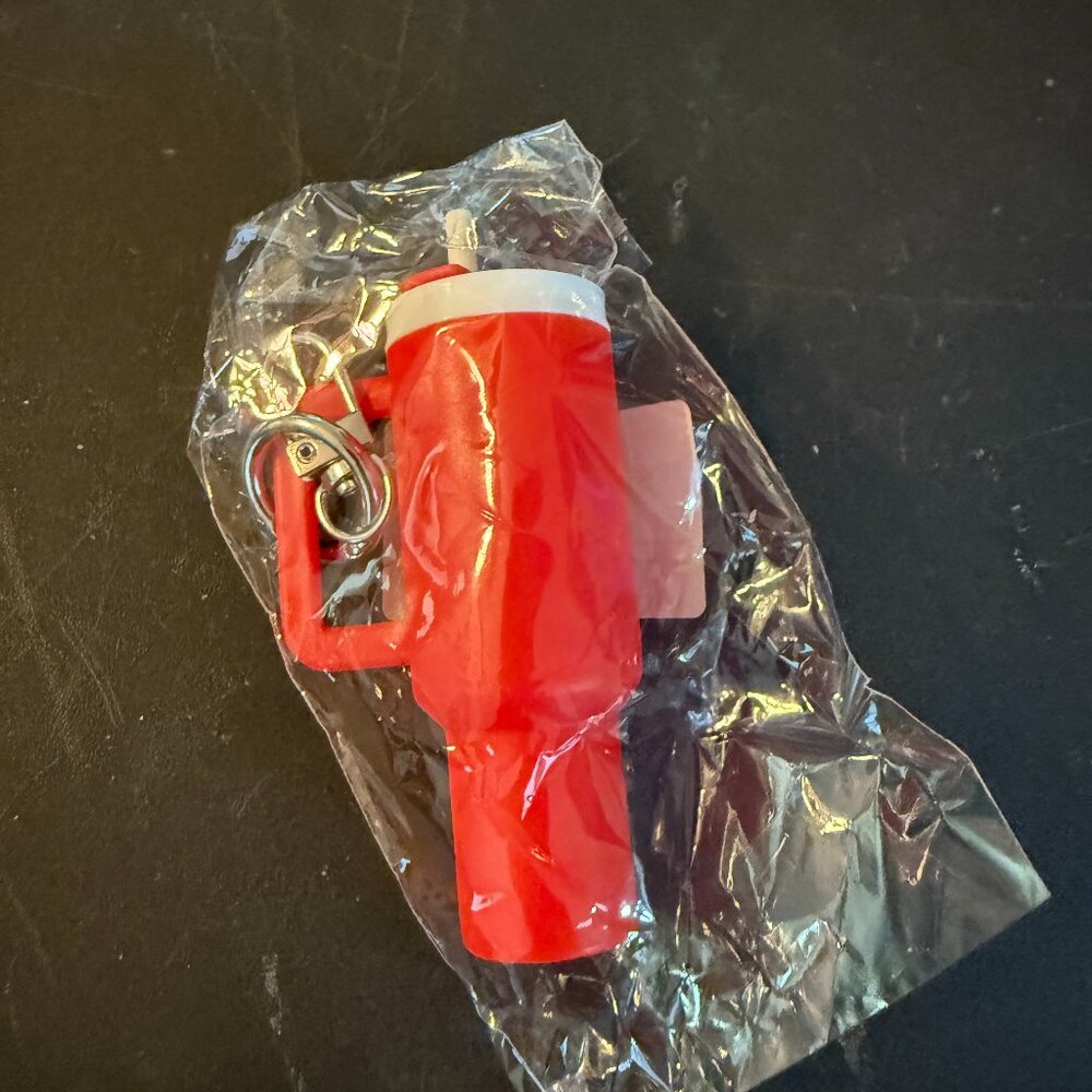 NIP RED Mini Stanley Cup Keychain (121)